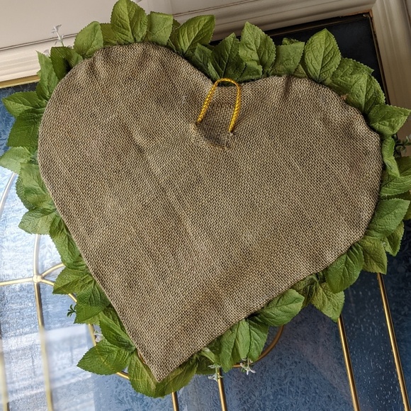 Handmade Heart Wreath - Picture 2 of 3